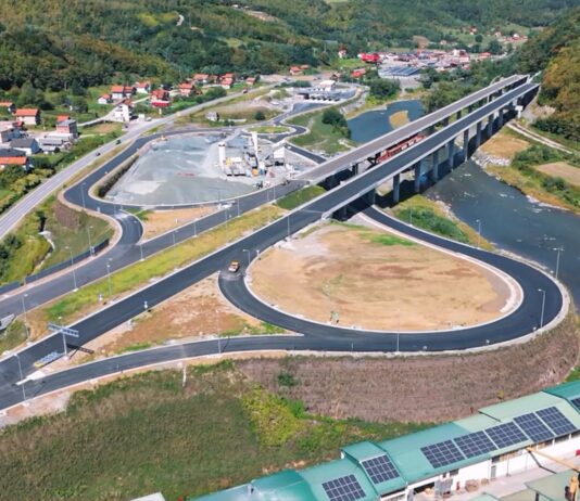Za 15 dana otvara se 20 kilometara autoceste od Zenice prema Žepču