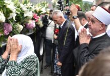 Kolona sa žrtvama genocida ispraćena iz Sarajeva za Potočare