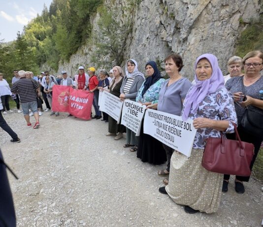 Danas obilježavanje 34. godišnjice zločina na Korićanskim stijenama