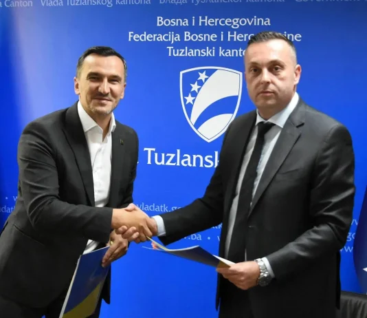 Potpisan Sporazum, 39.043 penzionera će od Vlade TK dobiti po 100 KM