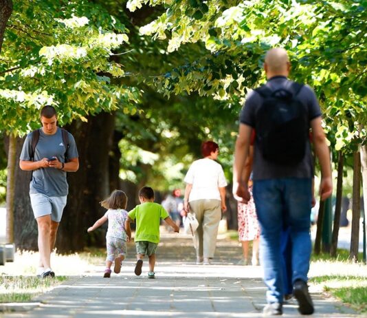 Sunčano širom BiH, krajem dana i tokom noći moguća kiša