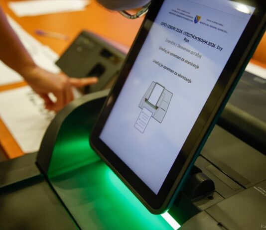 CIK angažovao američku firmu za provjeru biometrije birača i skenera listića