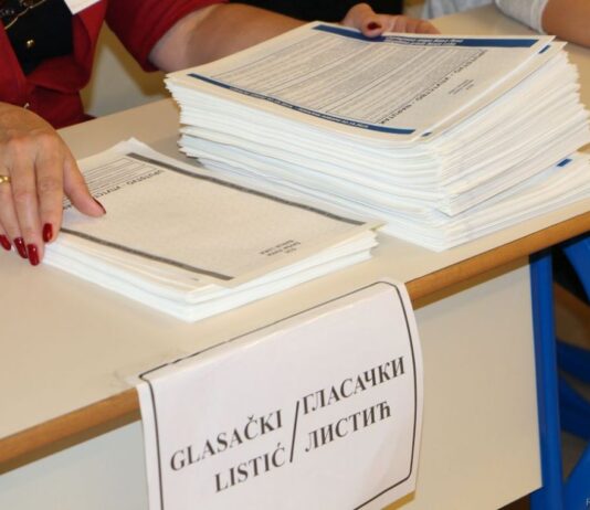 Ističe rok za dijasporu: Za glasanje van BiH registrovana 31.000 birača
