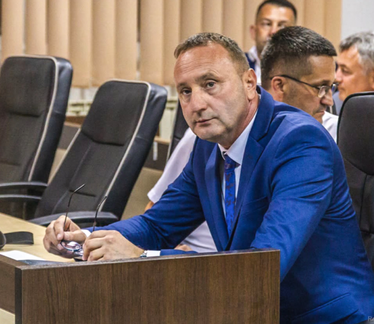 Politički preokret u USK: Smijenjena Vlada, Ibrahim Dizdarić novi premijer