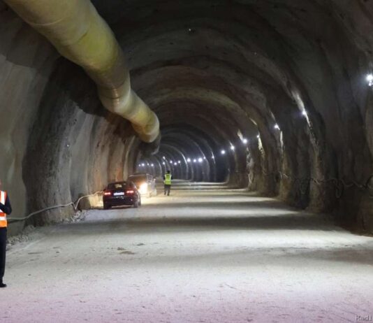 Probijen tunel Kvanj, jedan od značajnih objekata na trasi Koridora Vc