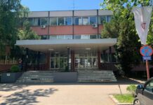 Univerzitet Tuzla: Promocija poštanske marke povodom obiljkežavanja 50 godina rada
